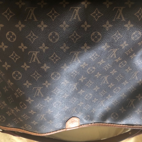 Louis Vuitton purse (delightful) - Picture 2 of 5
